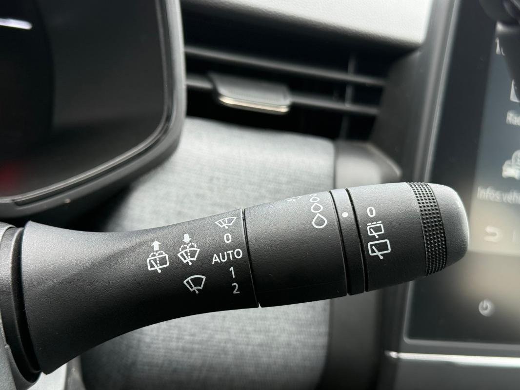 Renault Clio - Photo 15