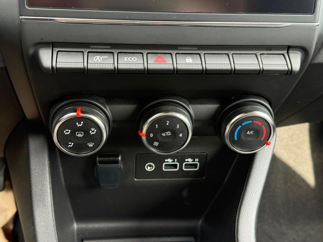 Renault Clio - Photo 19