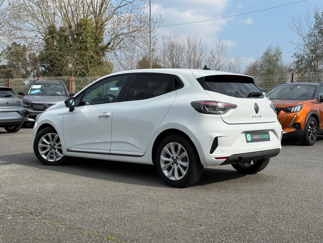 Renault Clio - Photo 2