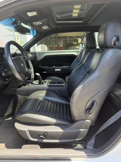 Dodge Challenger - Photo 17