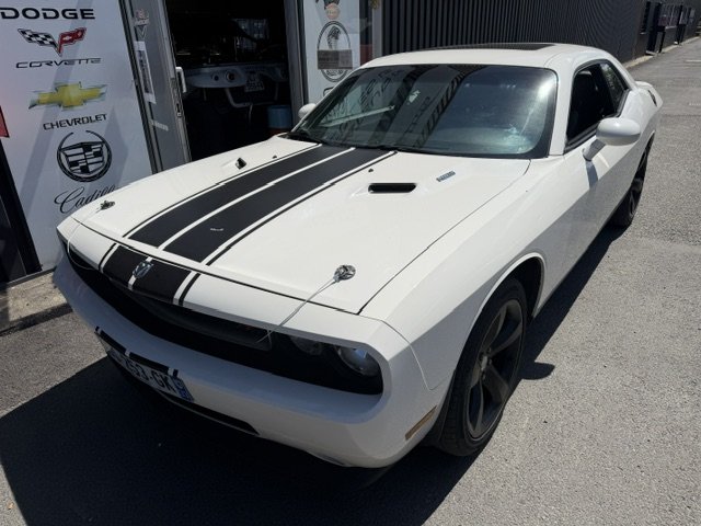 Dodge Challenger - Photo 3