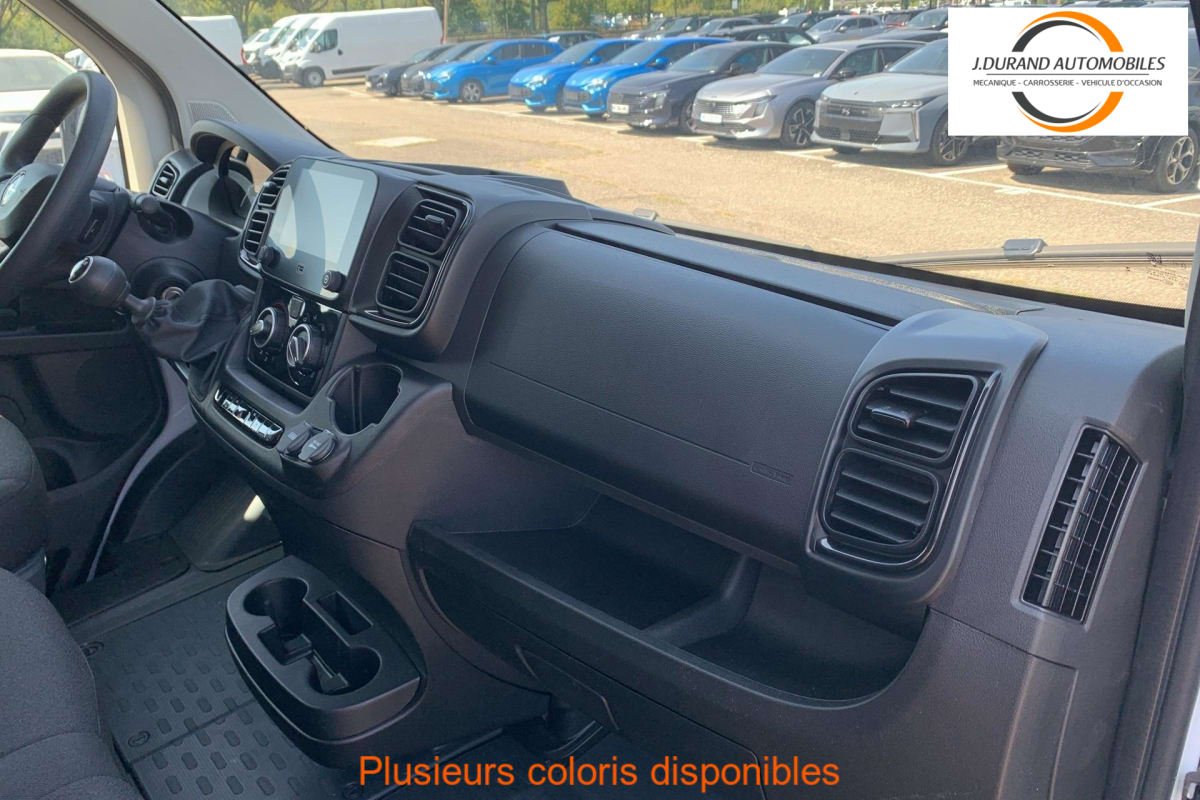 Opel Movano - Photo 12