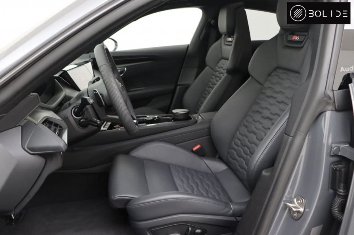 Audi e-tron gt - Photo 12