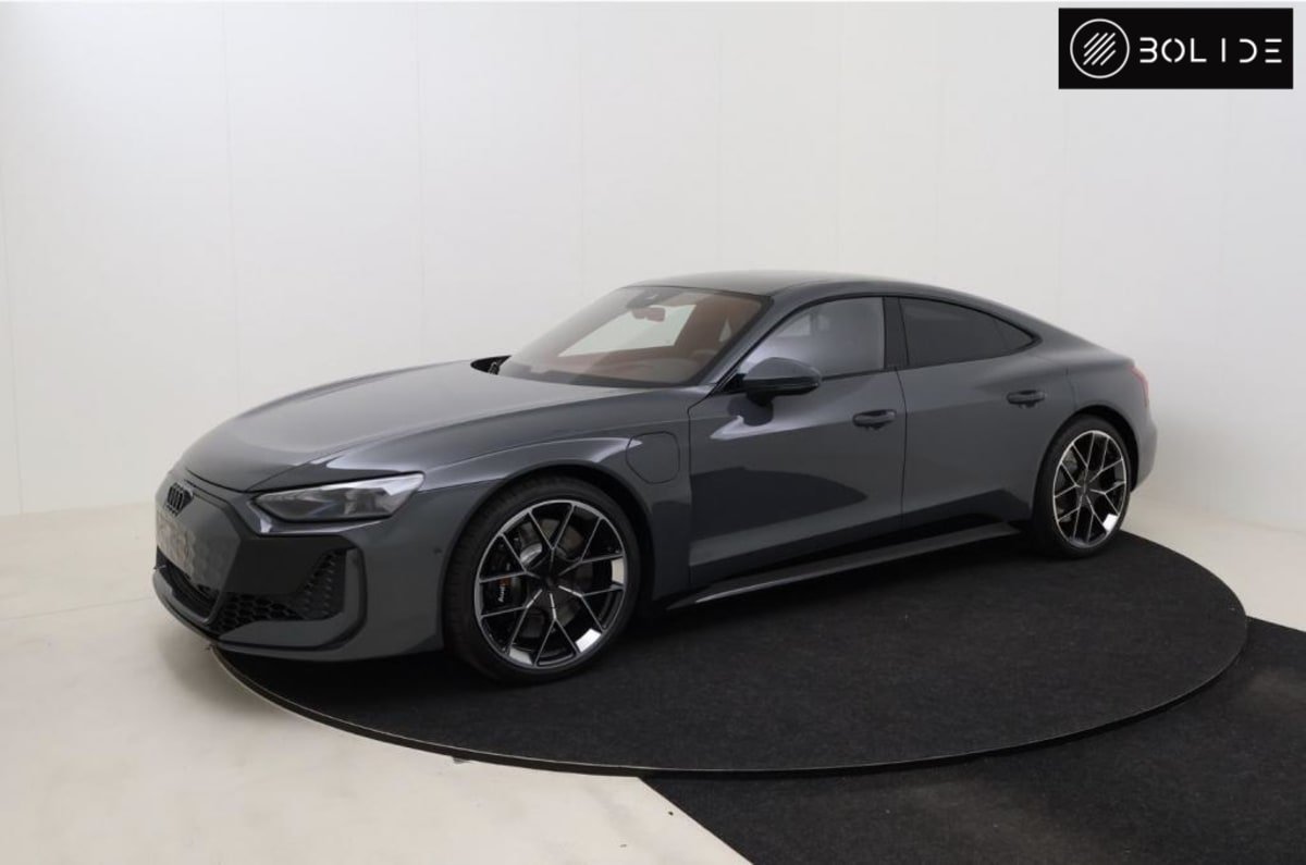Audi e-tron gt - Photo 10
