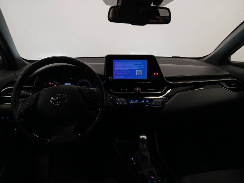 Toyota C-HR - Photo 11