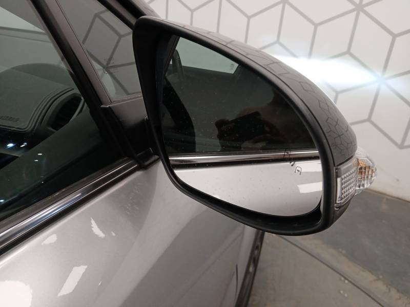 Toyota C-HR - Photo 16