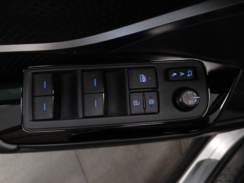 Toyota C-HR - Photo 18