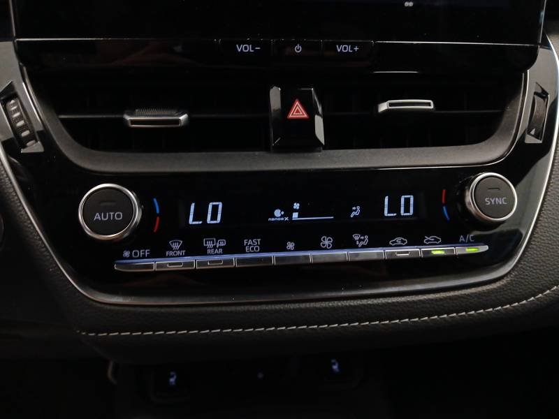 Toyota Corolla - Photo 22