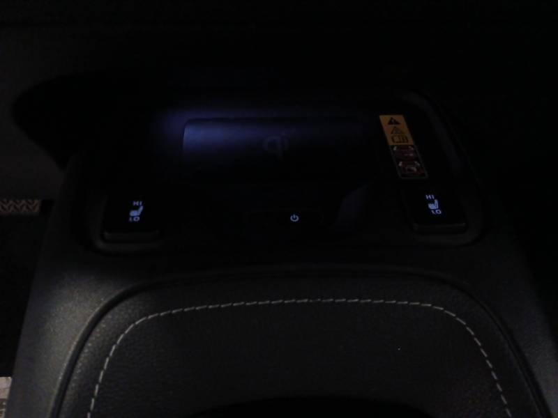 Toyota Corolla - Photo 24