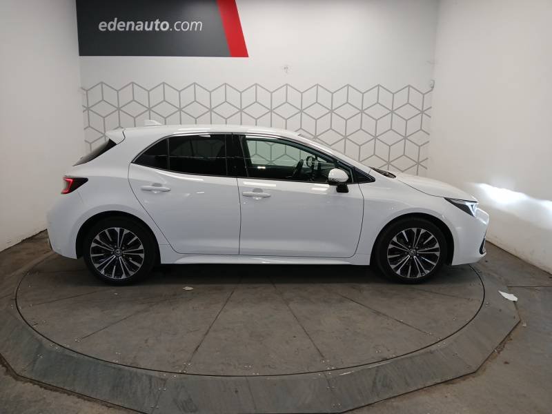 Toyota Corolla - Photo 6