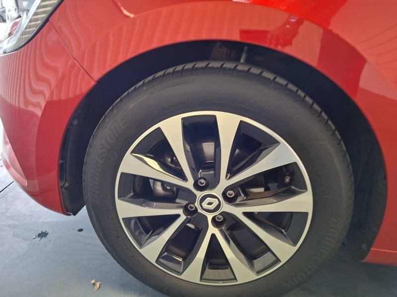 Renault Clio - Photo 17
