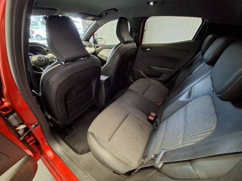 Renault Clio - Photo 21