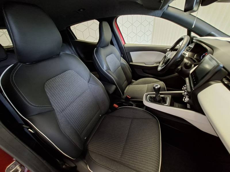 Renault Clio - Photo 27