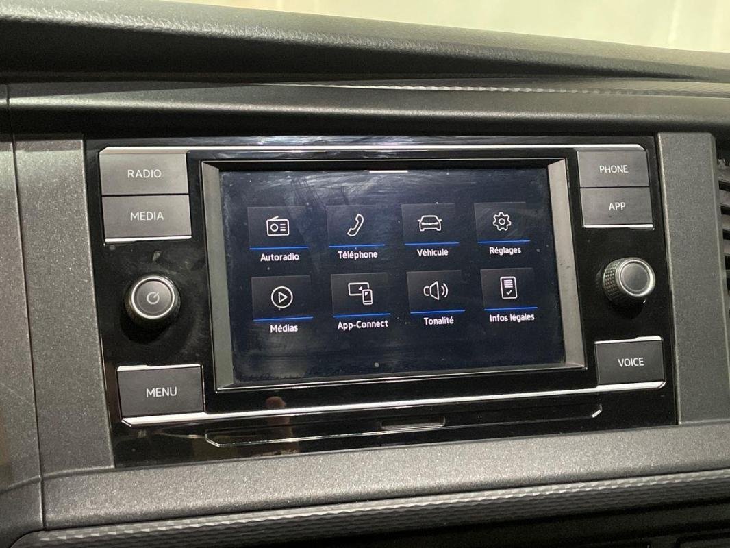 Volkswagen Transporter - Photo 16