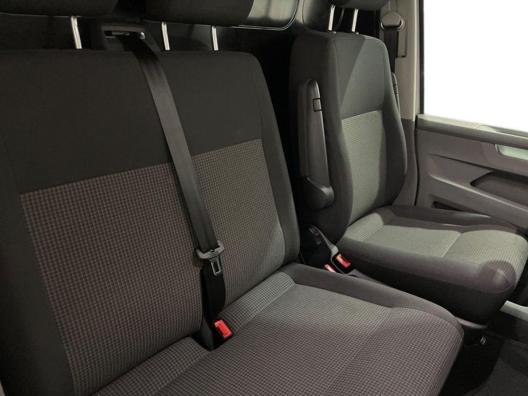 Volkswagen Transporter - Photo 22