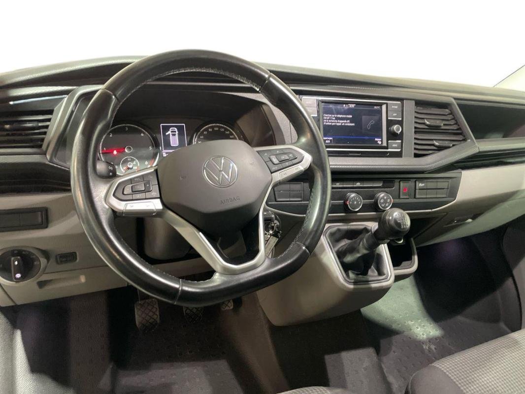 Volkswagen Transporter - Photo 24