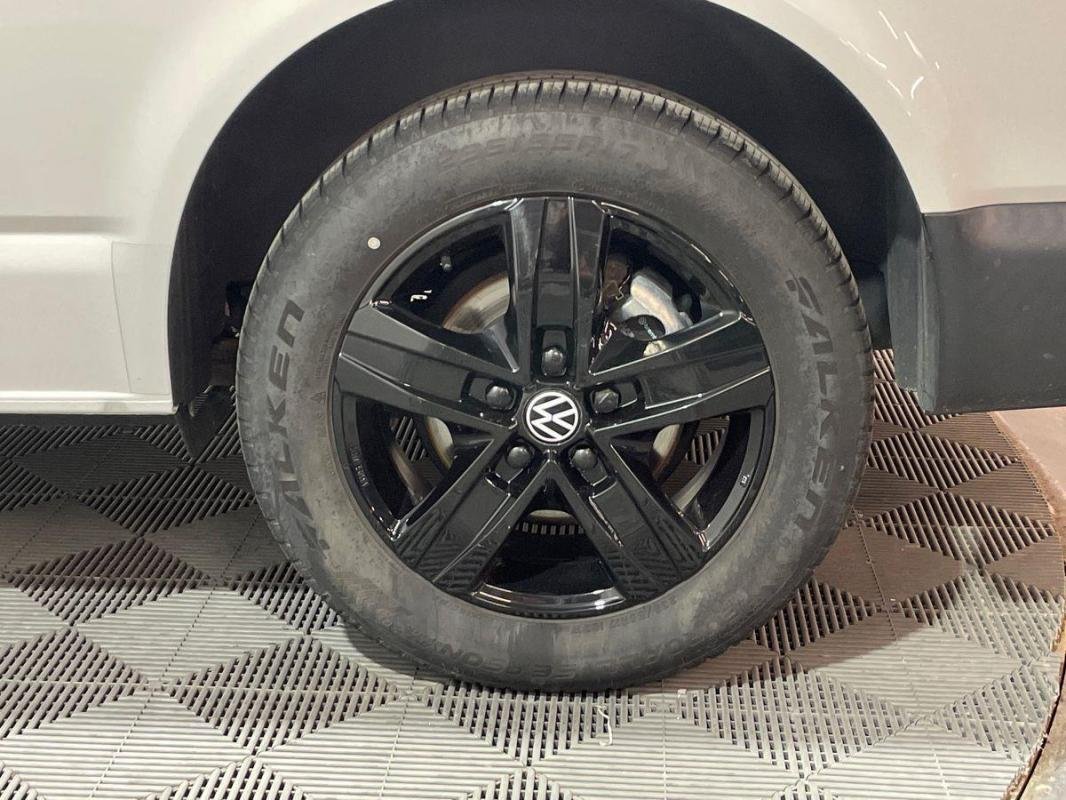 Volkswagen Transporter - Photo 28