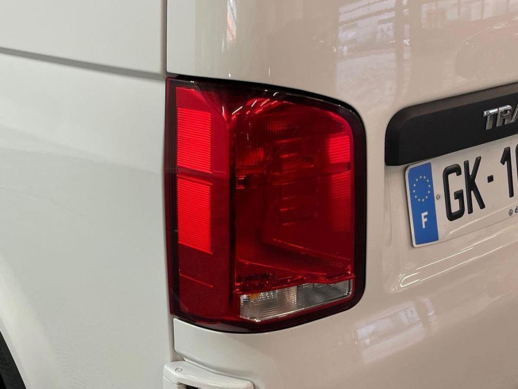 Volkswagen Transporter - Photo 30