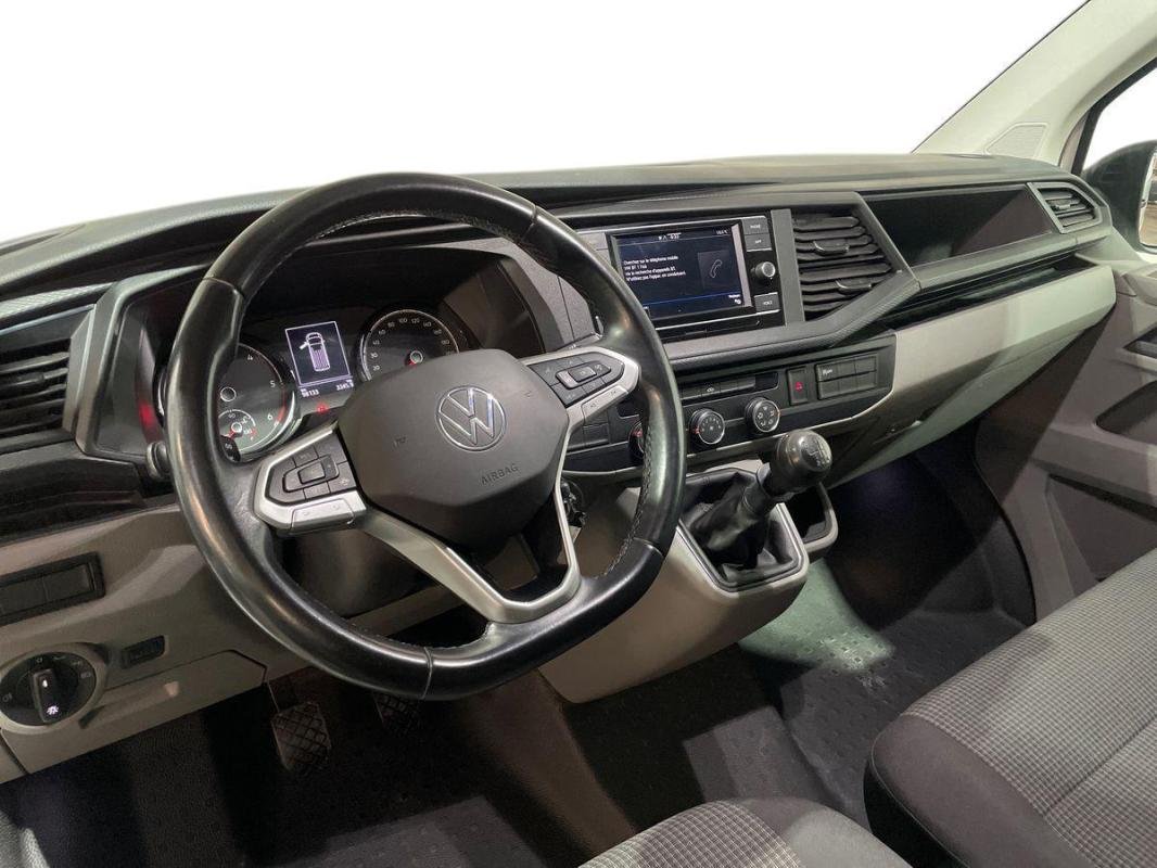 Volkswagen Transporter - Photo 8