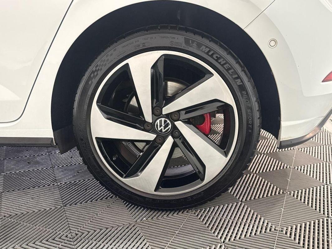Volkswagen Polo - Photo 28