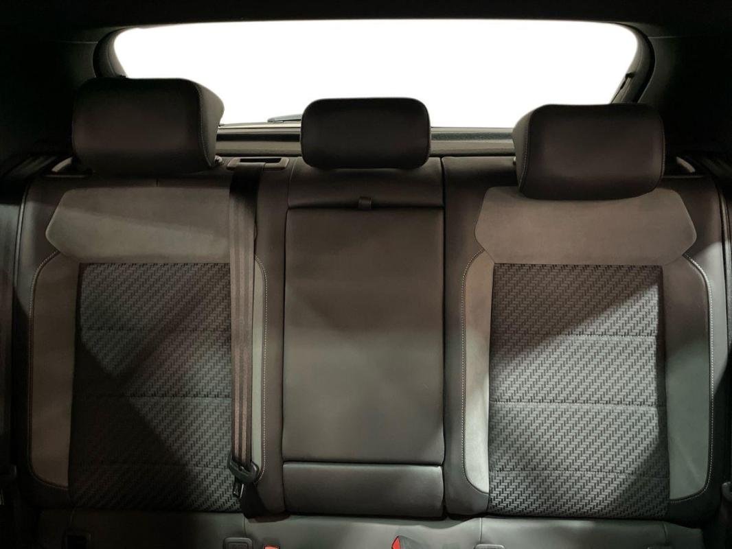Volkswagen T-Roc - Photo 22