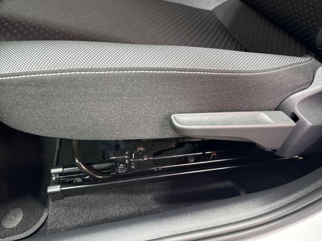 Volkswagen Up! - Photo 14