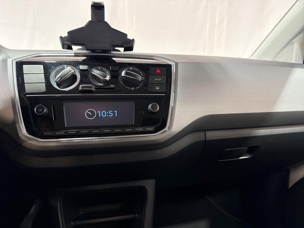 Volkswagen Up! - Photo 10