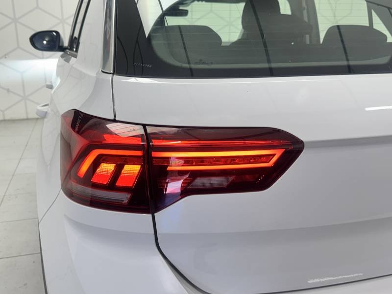 Volkswagen T-Roc - Photo 20