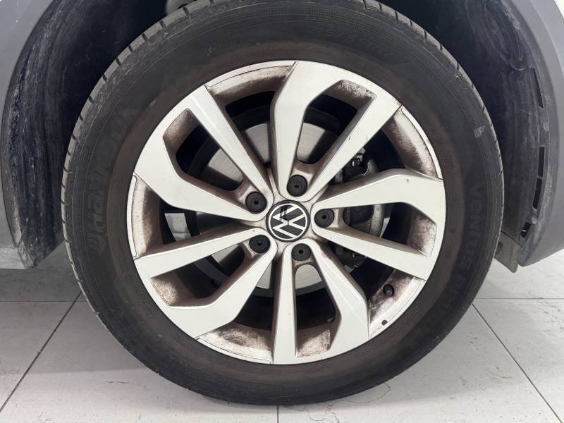 Volkswagen T-Roc - Photo 22