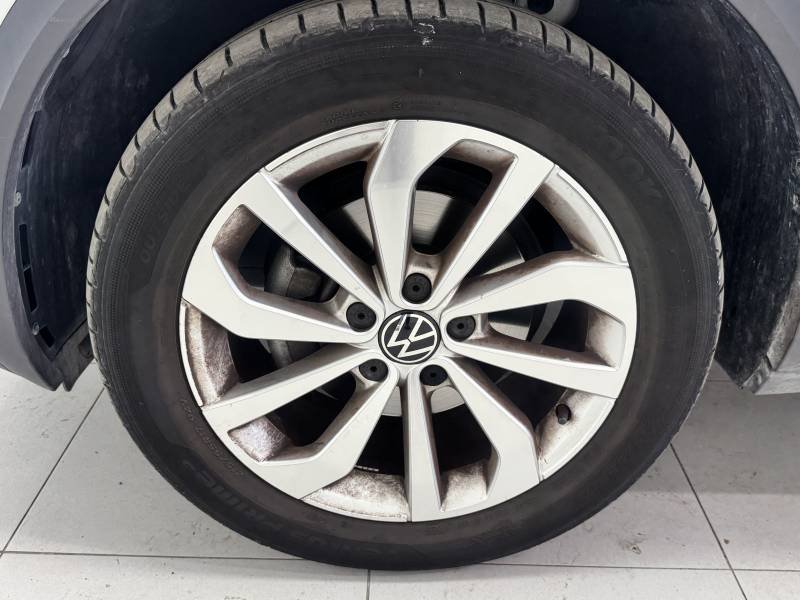 Volkswagen T-Roc - Photo 23
