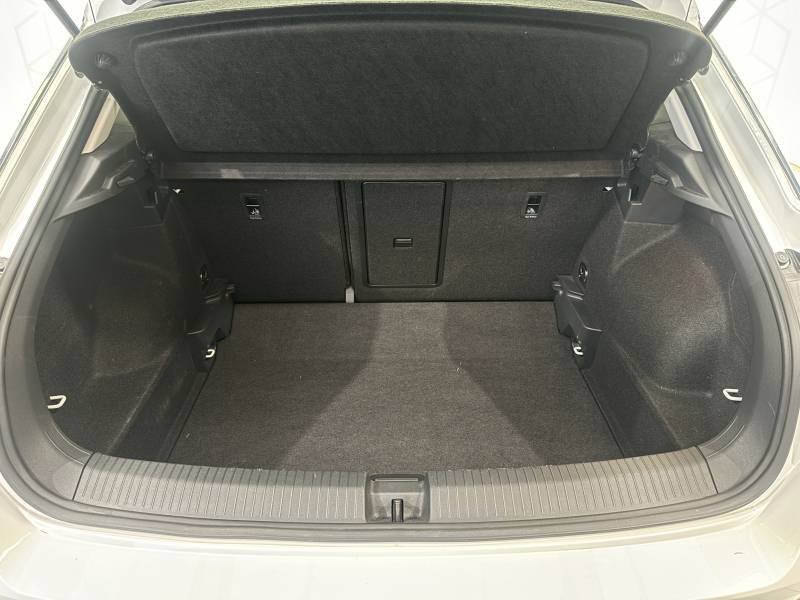 Volkswagen T-Roc - Photo 29
