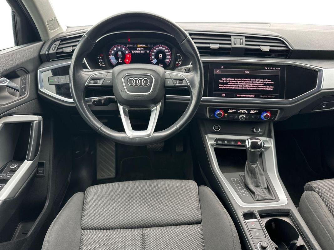 Audi Q3 - Photo 22