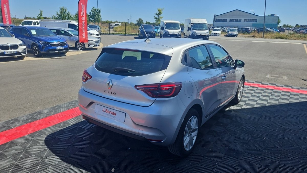 Renault Clio - Photo 4