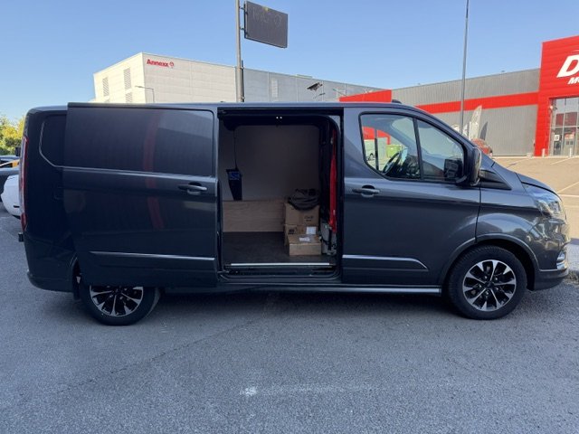 Ford Transit Custom - Photo 11