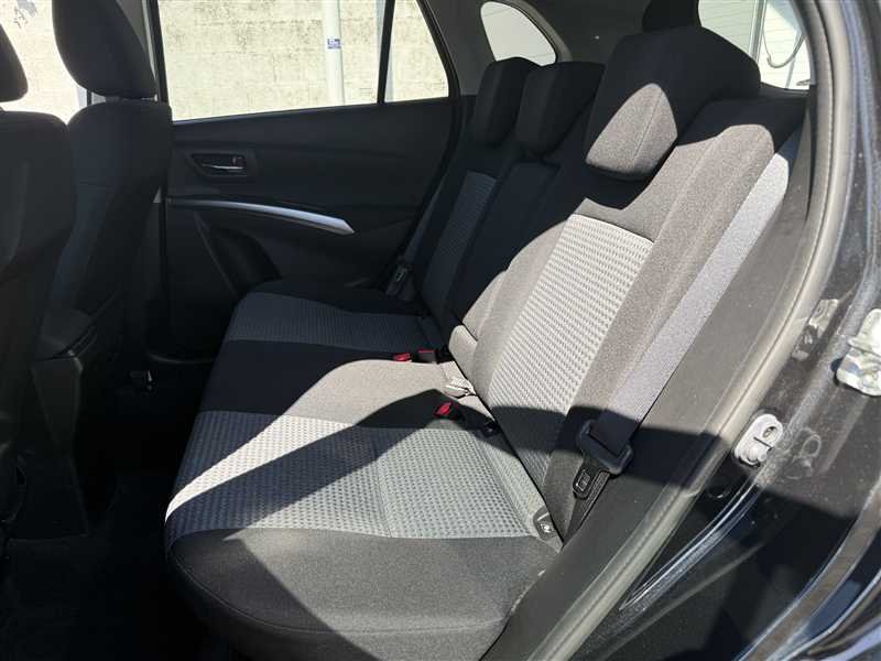 Suzuki s-cross - Photo 13