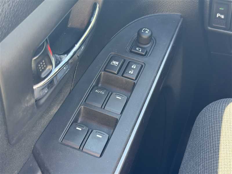 Suzuki s-cross - Photo 8