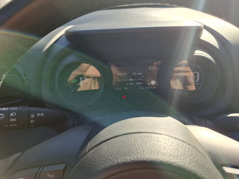 Toyota Yaris - Photo 11