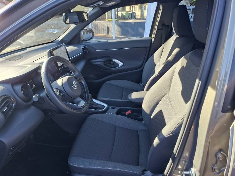 Toyota Yaris - Photo 9