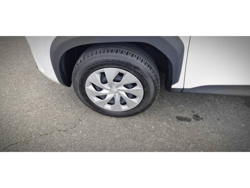 Toyota Yaris - Photo 16