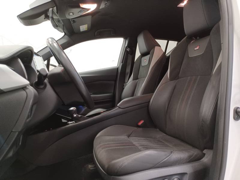 Toyota C-HR - Photo 28