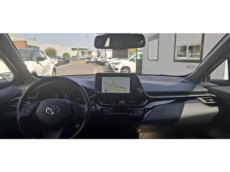 Toyota C-HR - Photo 12