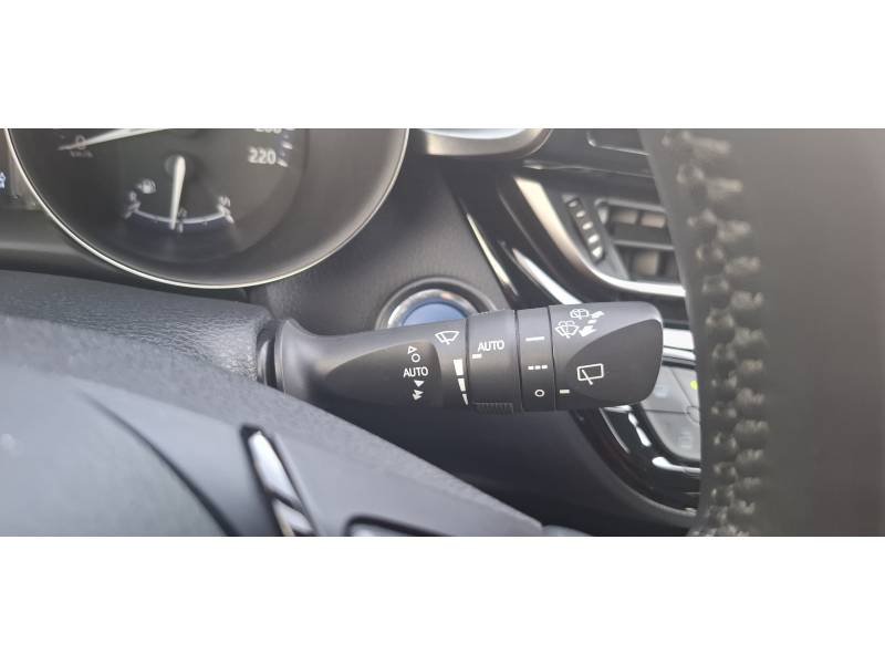 Toyota C-HR - Photo 22