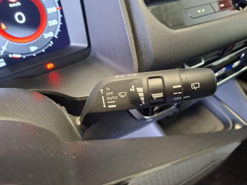 Nissan Qashqai - Photo 32