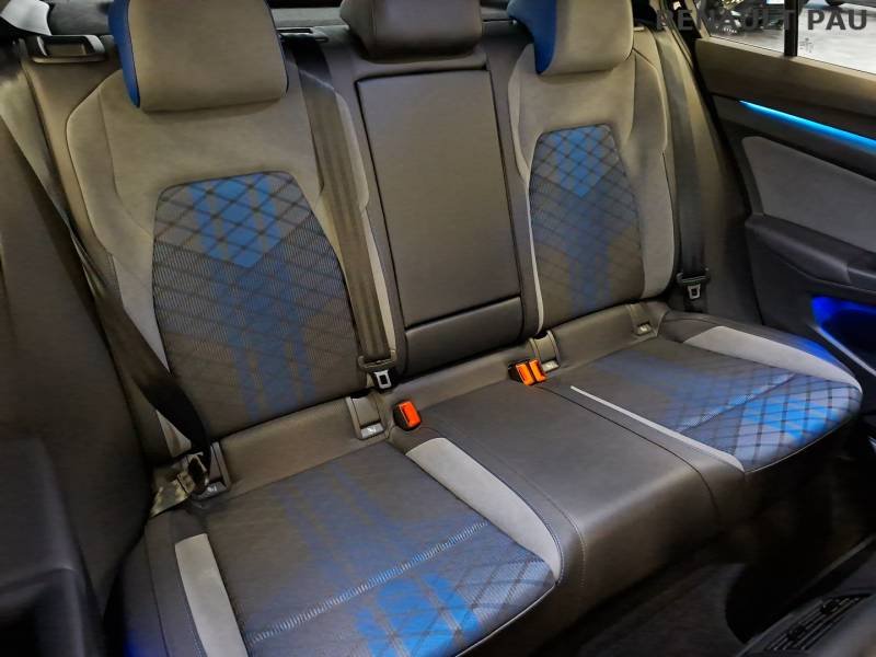 Volkswagen Golf - Photo 21