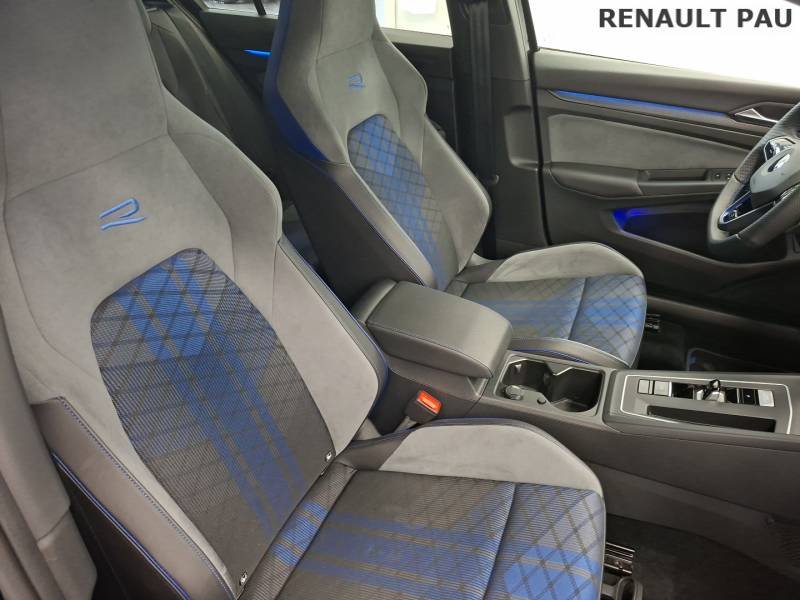 Volkswagen Golf - Photo 9
