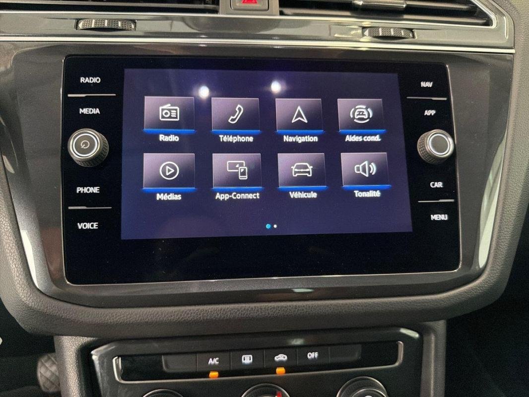 Volkswagen Tiguan - Photo 16