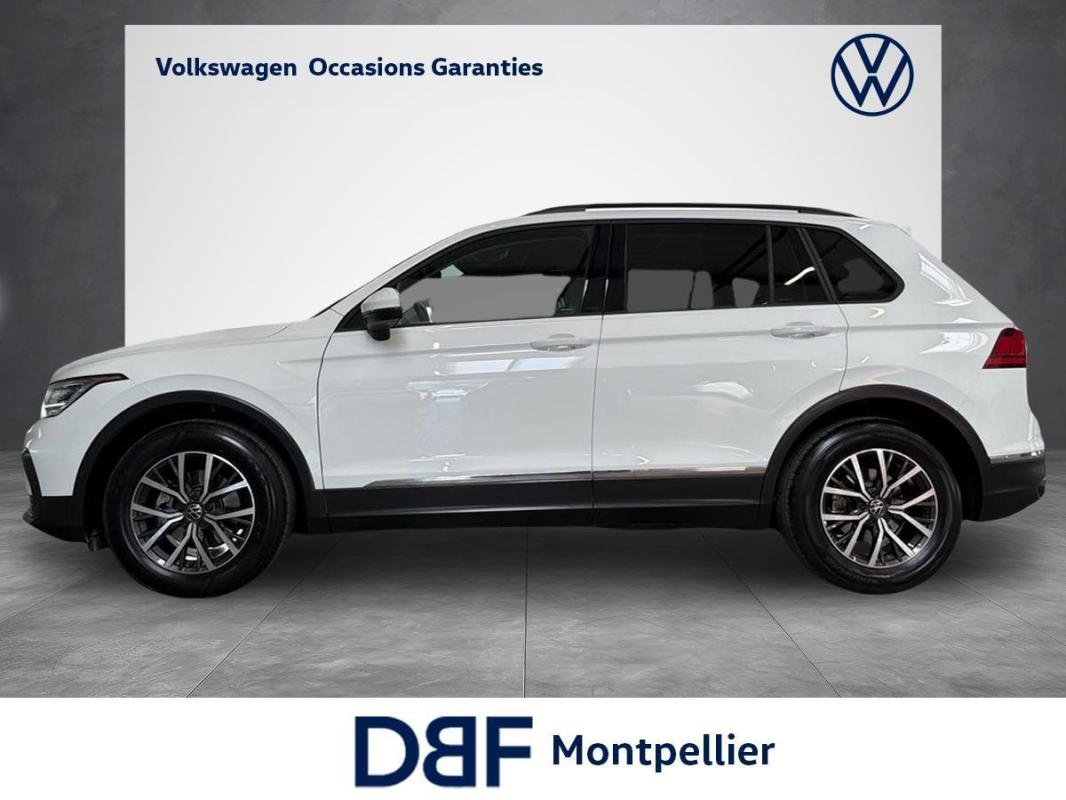 Volkswagen Tiguan - Photo 2
