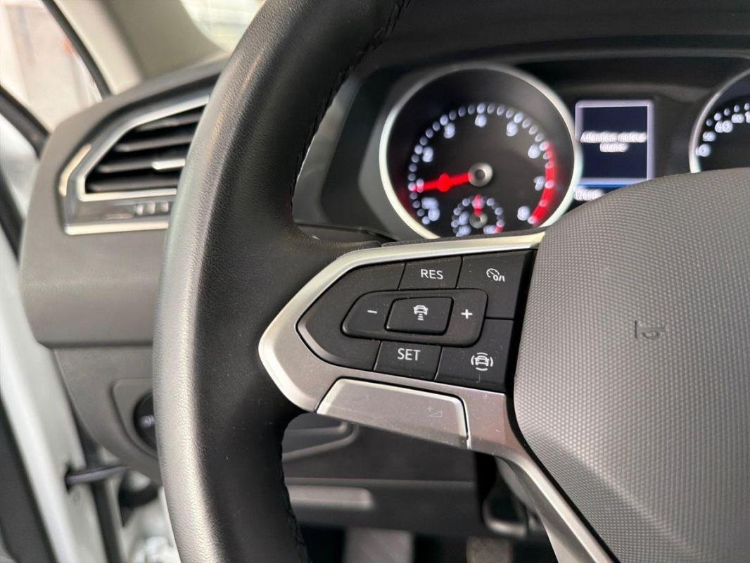 Volkswagen Tiguan - Photo 21