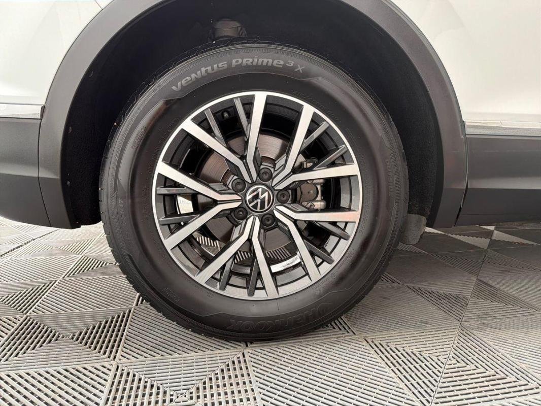 Volkswagen Tiguan - Photo 28