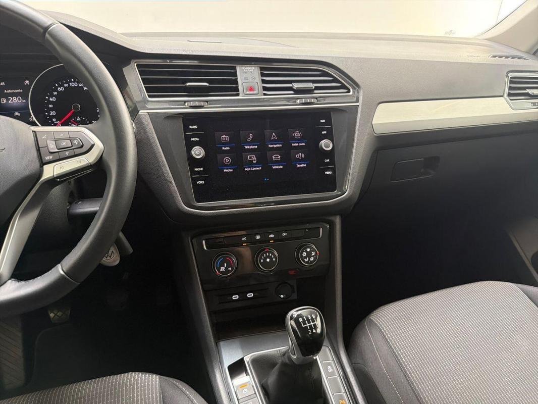 Volkswagen Tiguan - Photo 10